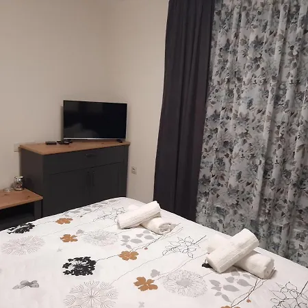 Apartment дора